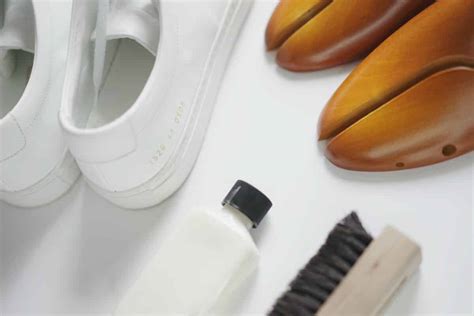 cleaning scuff marks off shoes|removing scuff marks on shoes.